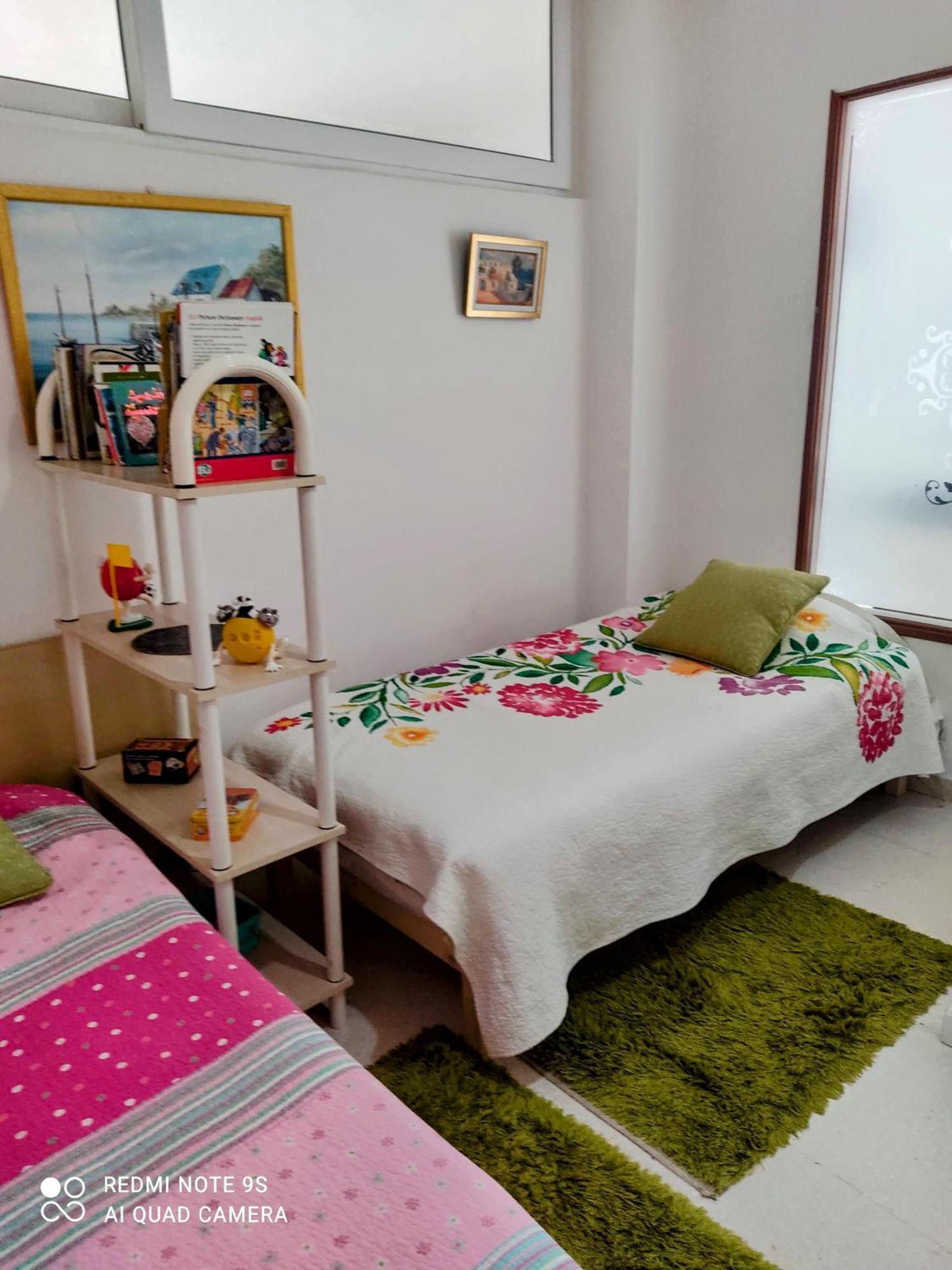Etage De Villa Avec Jardin, Pres De L'Aireport Et Parking Prive Ariana Ngoại thất bức ảnh