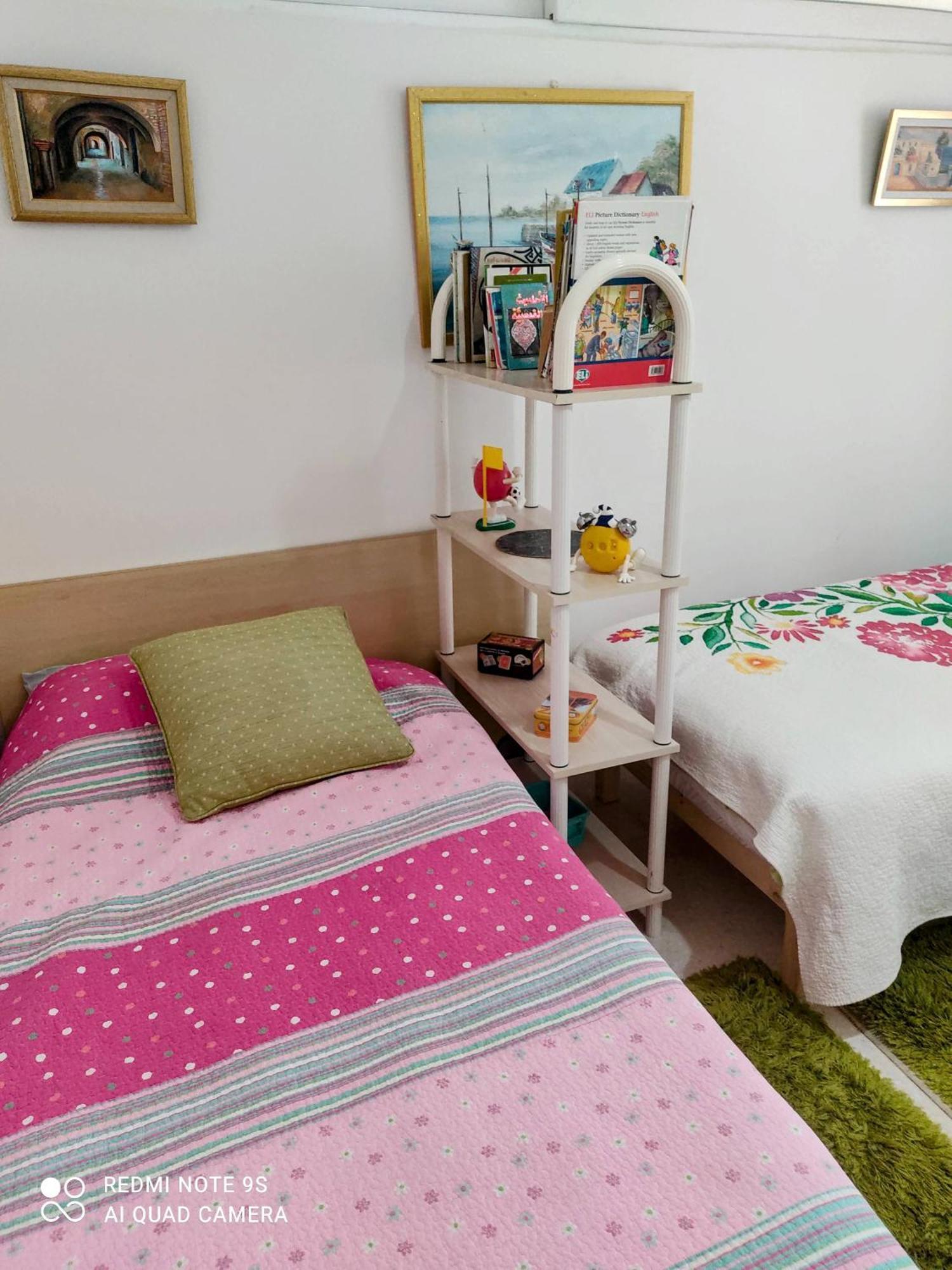 Etage De Villa Avec Jardin, Pres De L'Aireport Et Parking Prive Ariana Ngoại thất bức ảnh